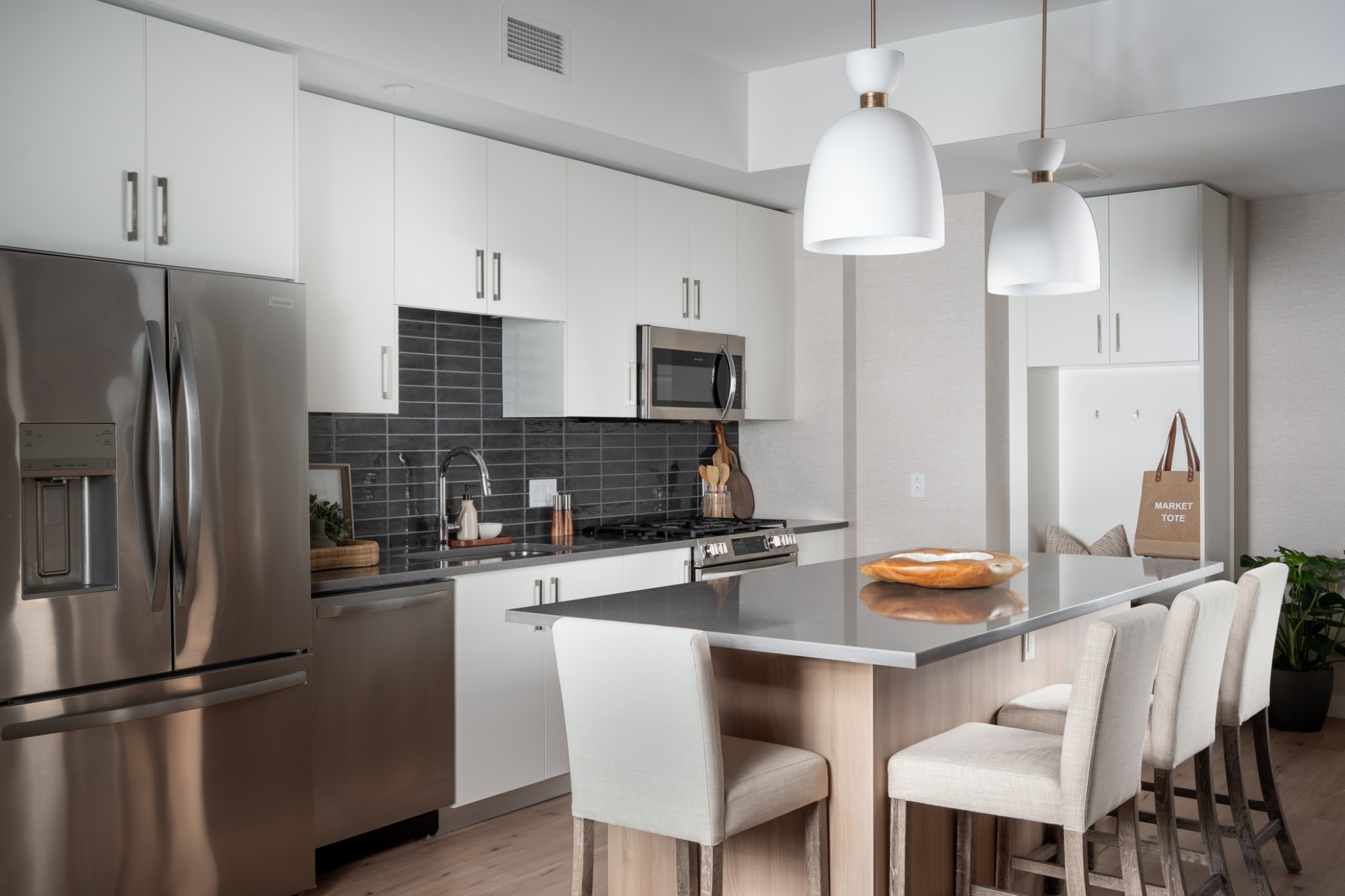 1212 Demonbreun St a11 — photo
