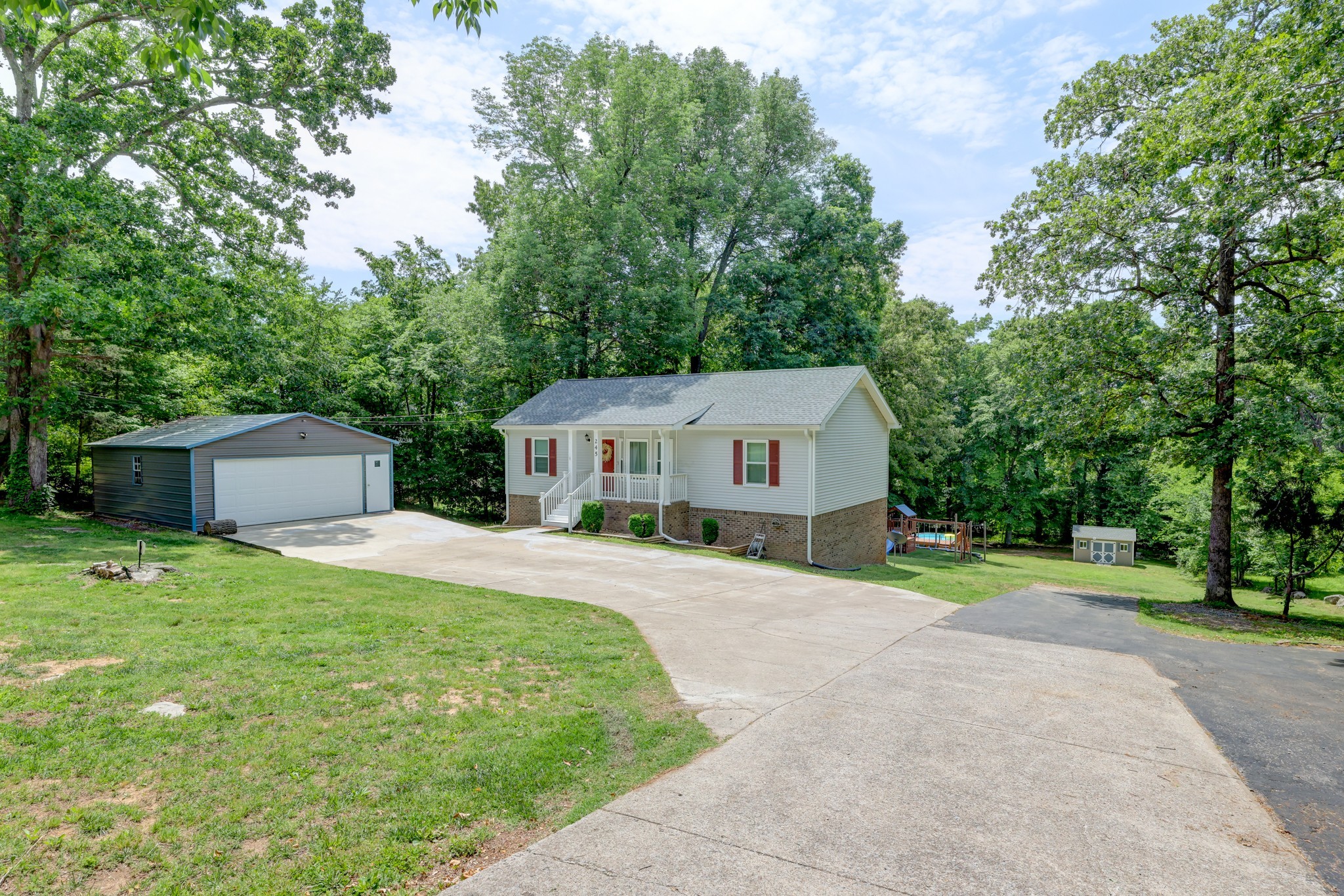245 Gip Manning Rd — photo
