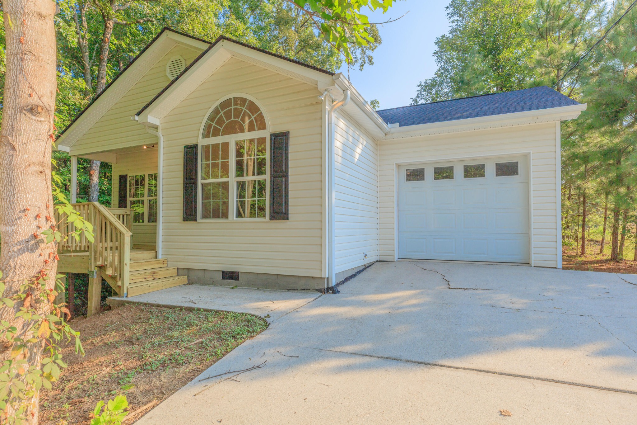 2835 S Riverbend Road, Dalton, GA 30721 — photo 2