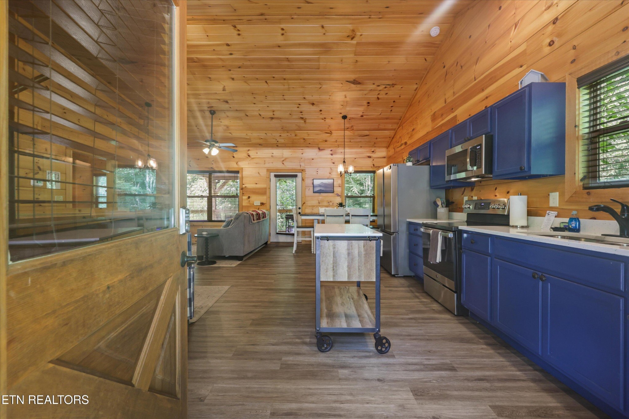 1613 Bluff Ridge Road, Sevierville, TN 37876 — photo 2