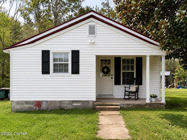 1907 Elmer Cox Rd — photo