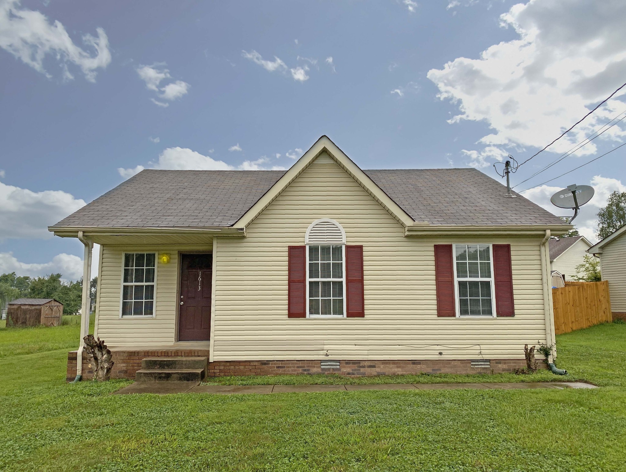 1613 Hannibal Dr — photo