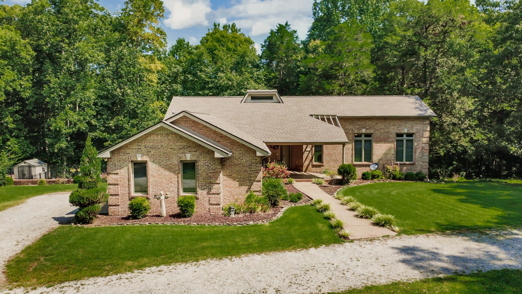 3101 Flint Ridge Rd — photo