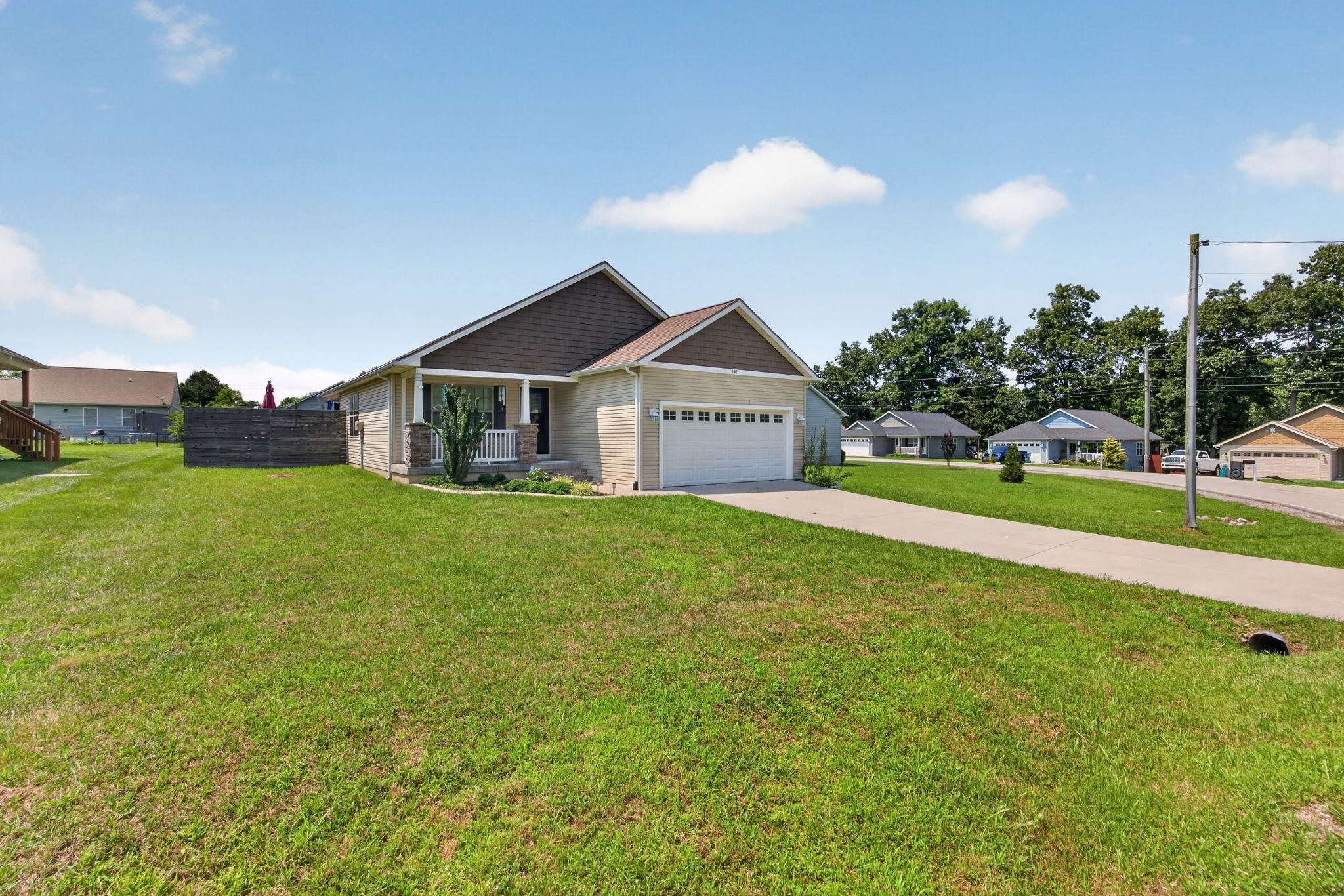 197 Panther Valley Rd — photo