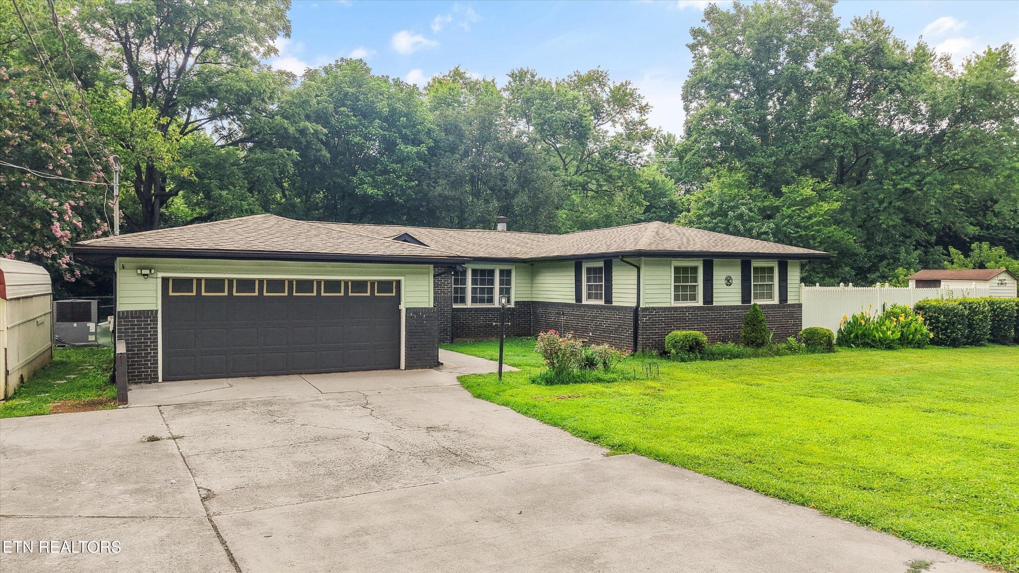 7509 Rising Road, Knoxville, TN 37924 — photo 2