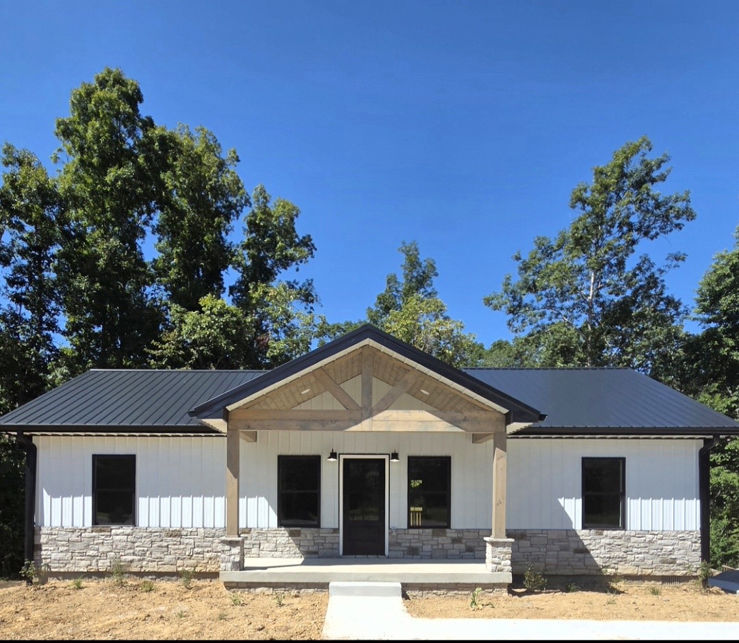 30036 Piper Road — photo