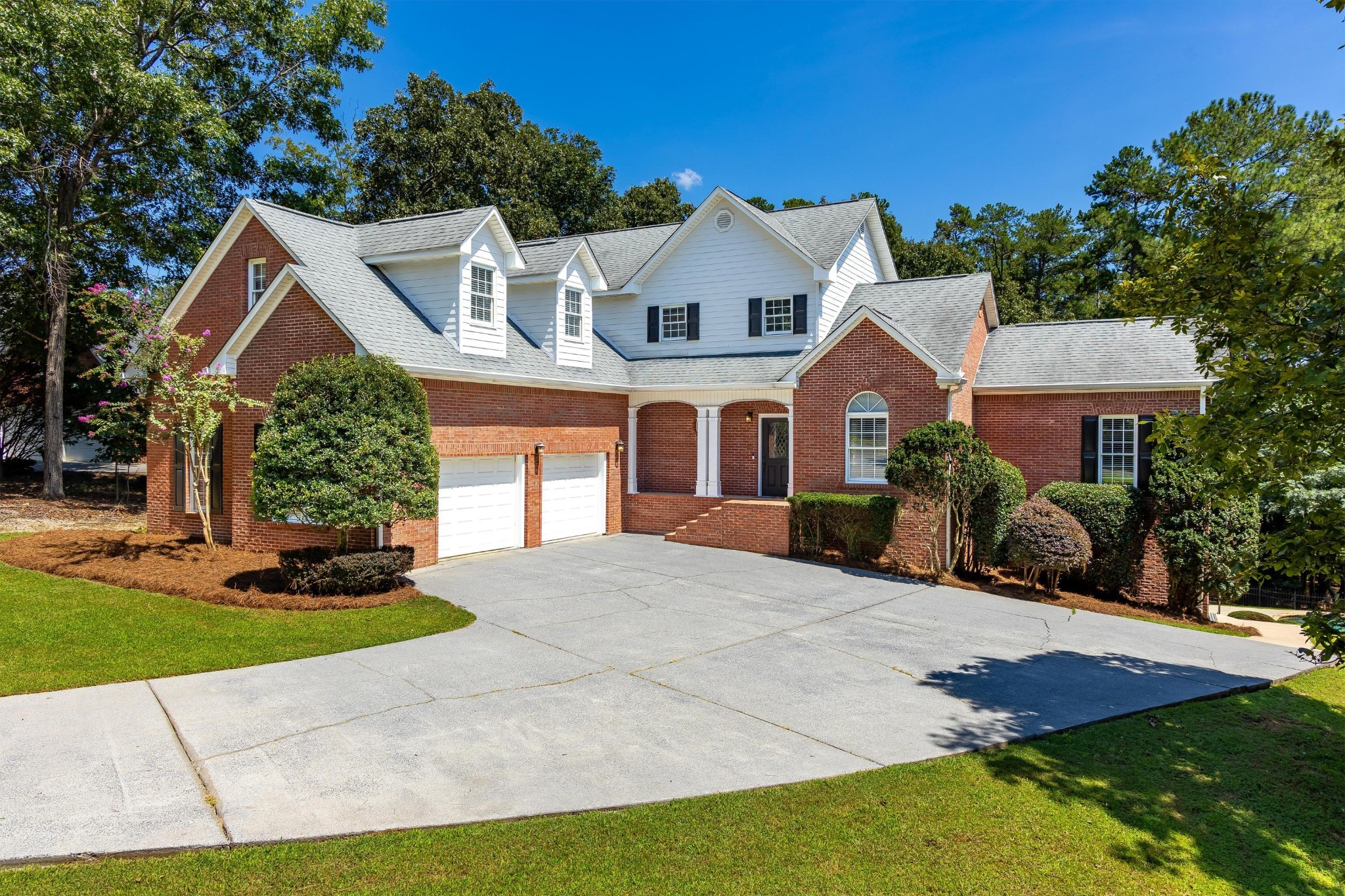 388 Double Tree Drive, SE — photo