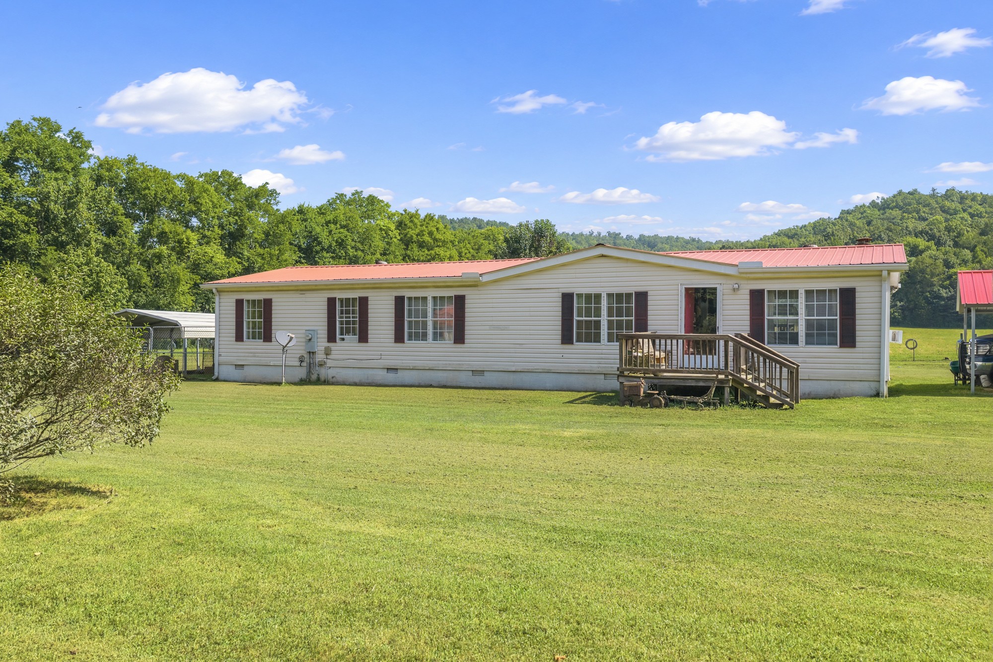 25 Cardinal Road, Linden, TN 37096 — photo 2