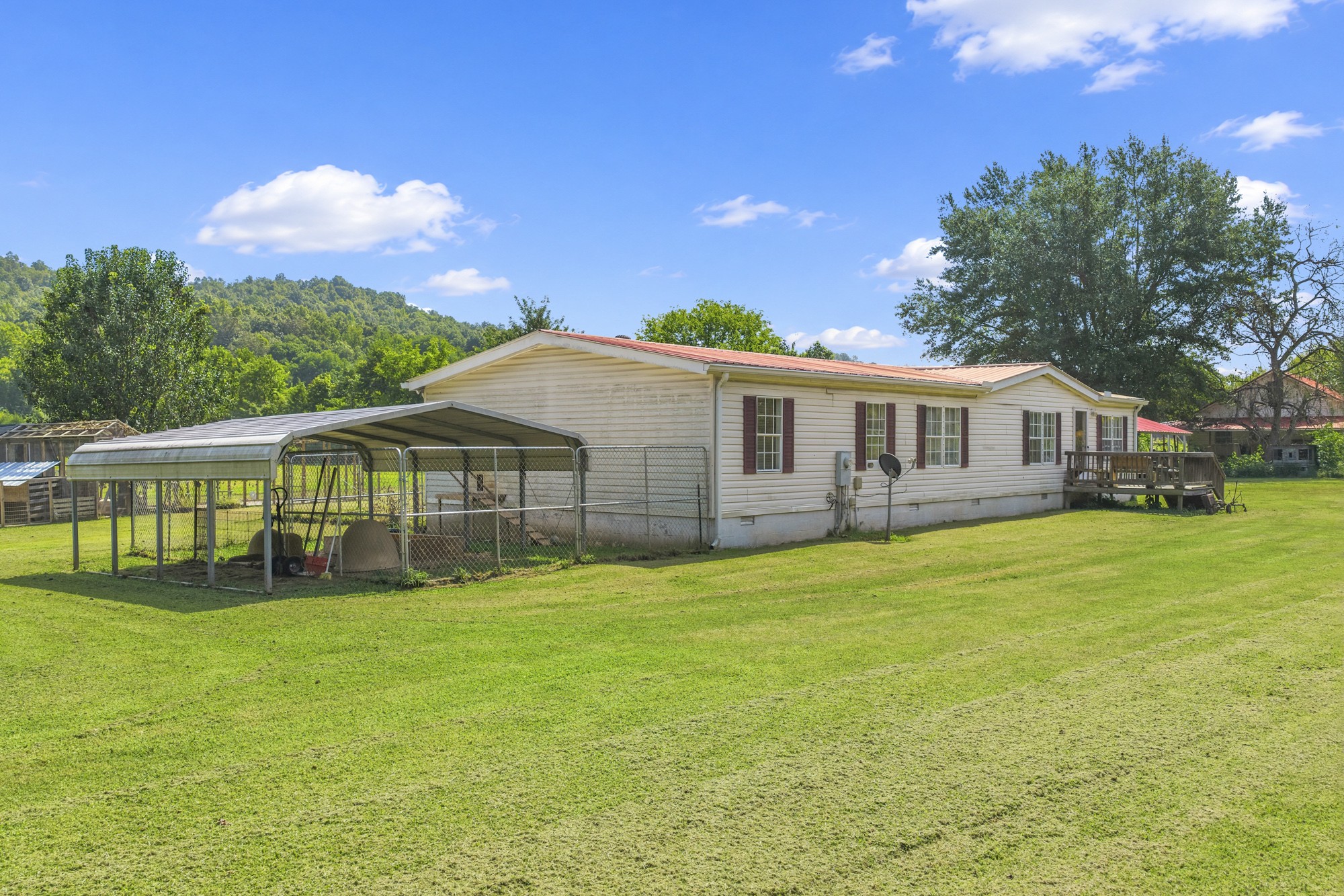 25 Cardinal Road, Linden, TN 37096 — photo 3