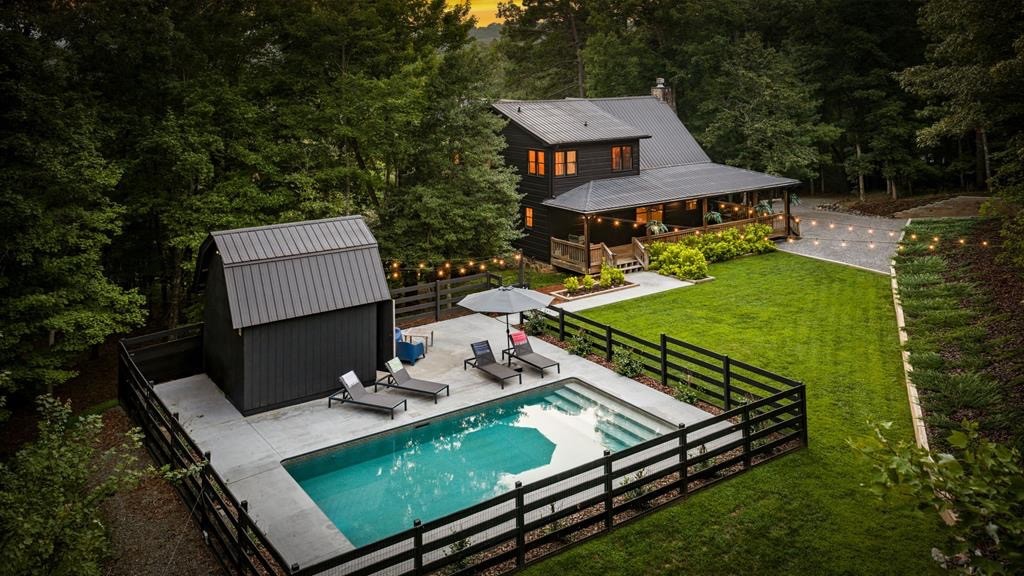 185 Austin Mountain Road — photo