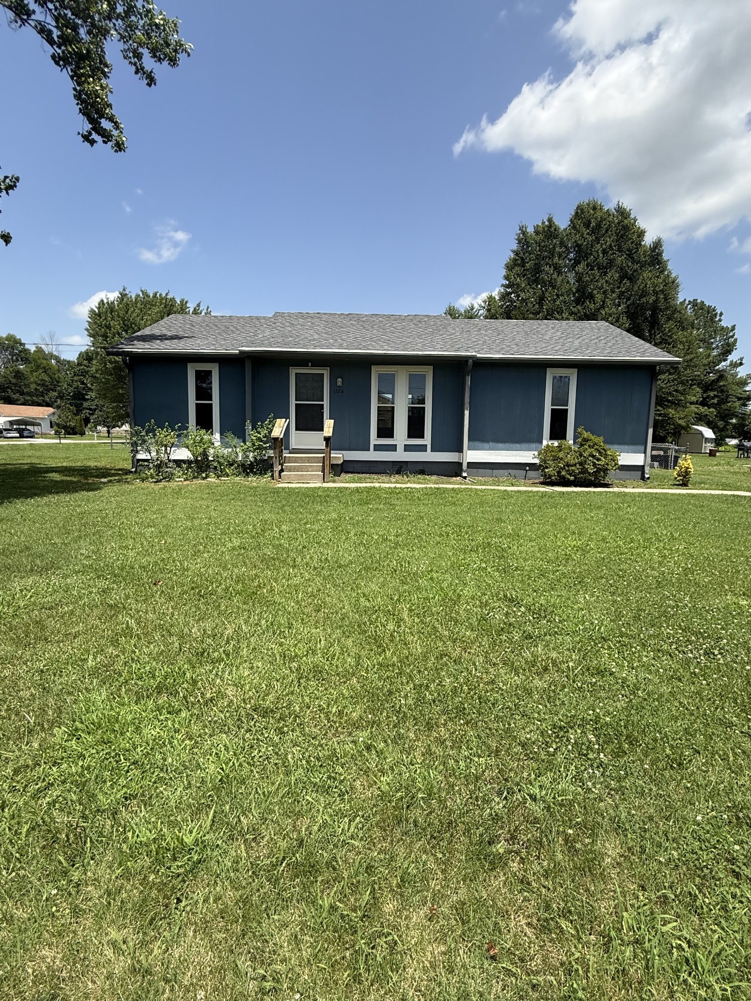 1524 Winding Way Cir — photo