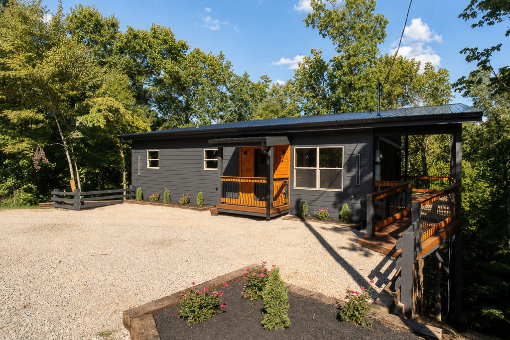 1308 North Oak Ct — photo