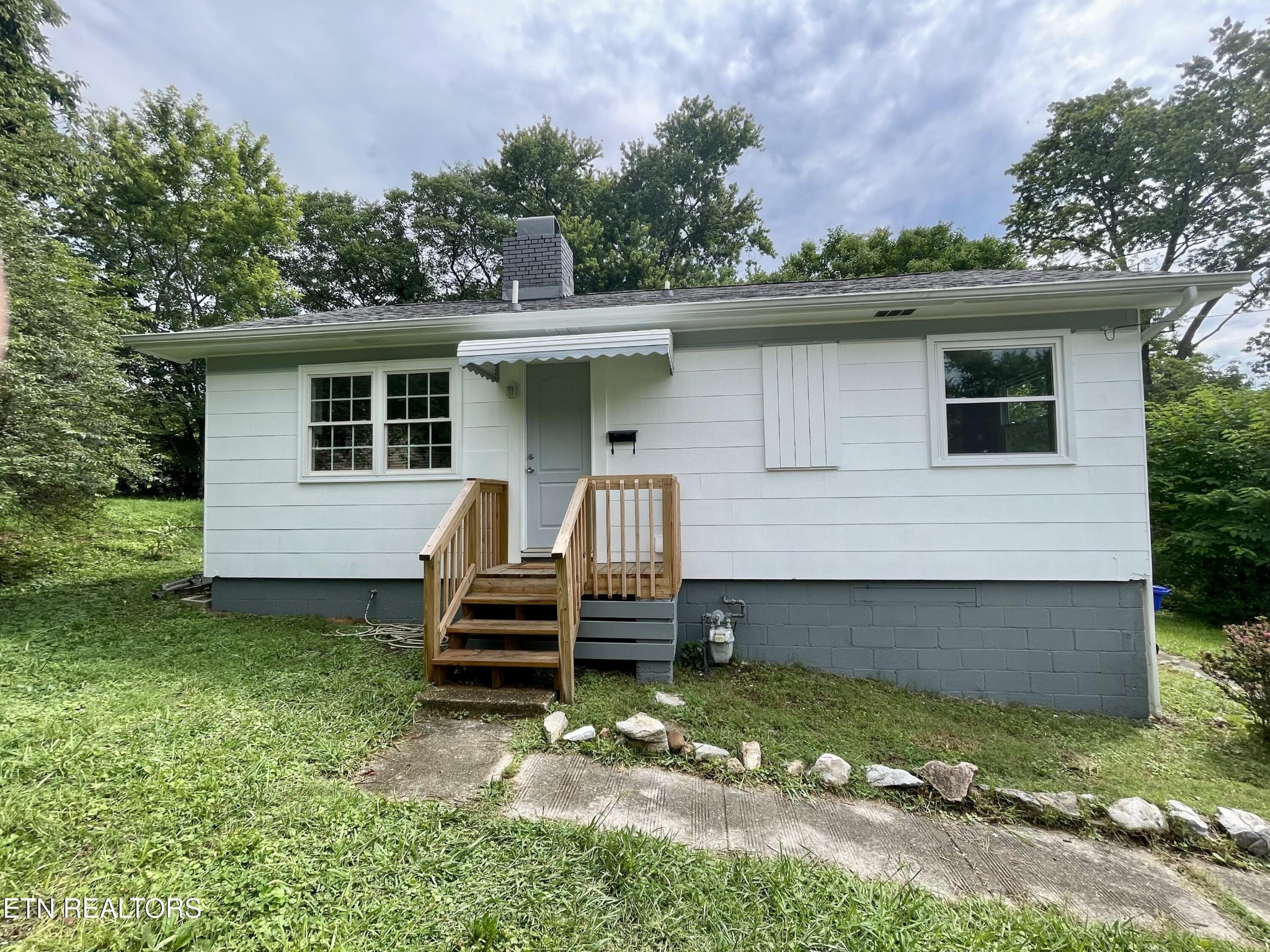 104 Vista Road, Oak Ridge, TN 37830