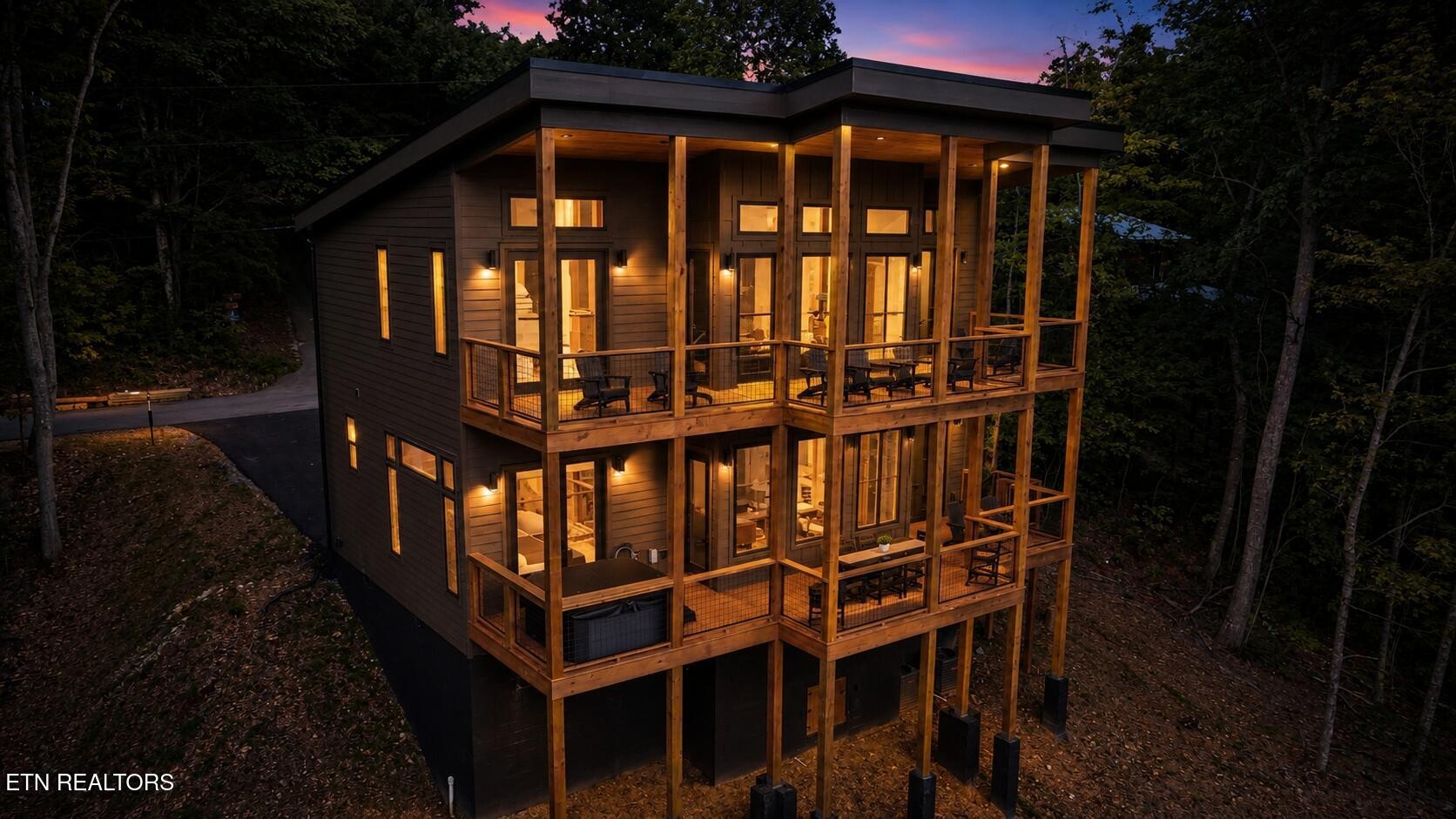 3129 Hatcher Top Road, Sevierville, TN 37862