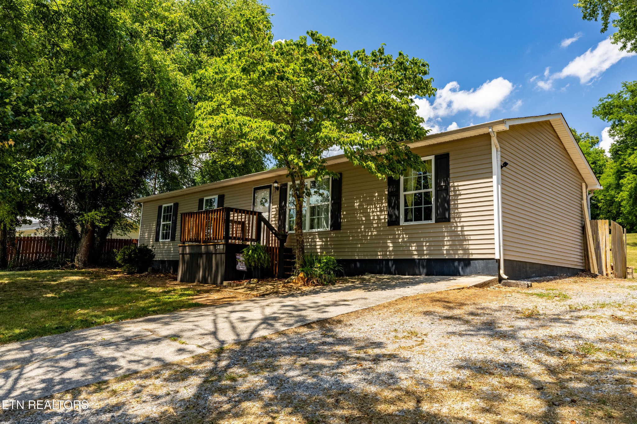 3418 Big Springs Ridge Road, Friendsville, TN 37737 — photo 2