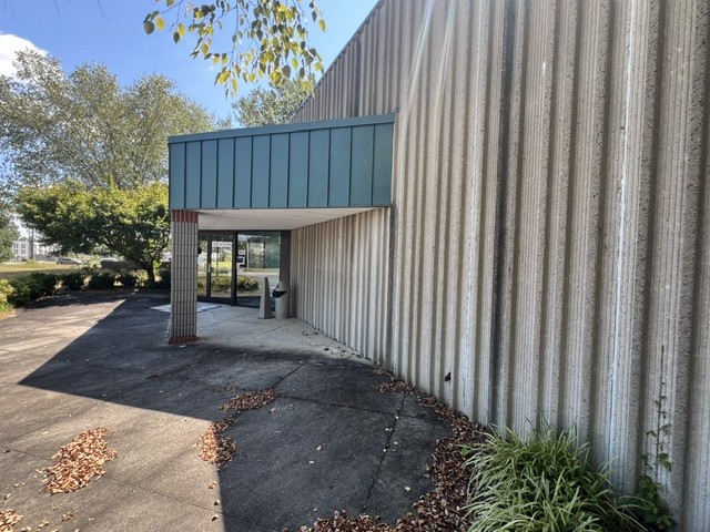 505 Lake Way Pl — photo