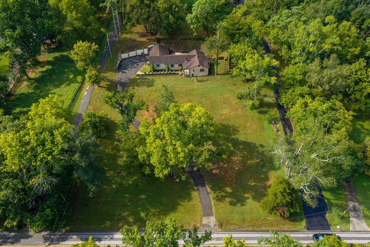 6309 Murray Ln — photo