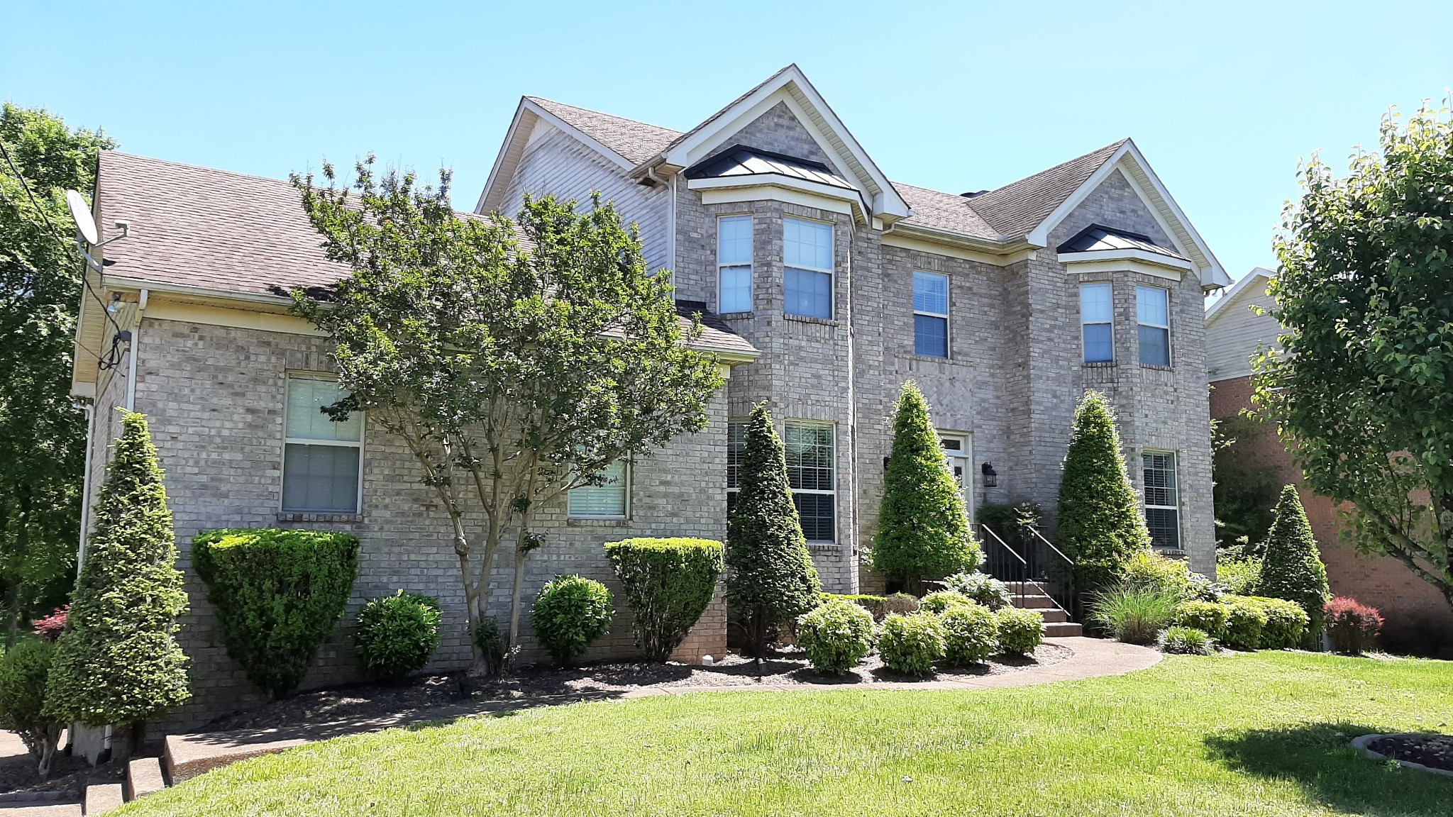 3809 Park Royal Ln — photo