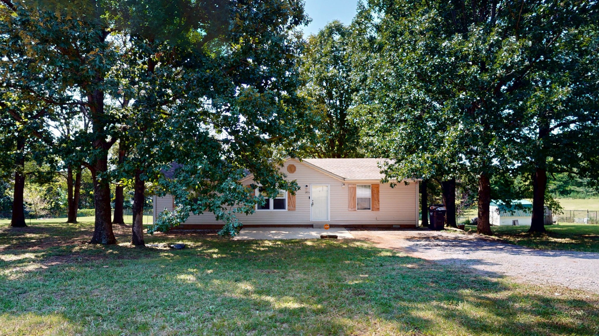 1931 Hugh Hunter Rd — photo