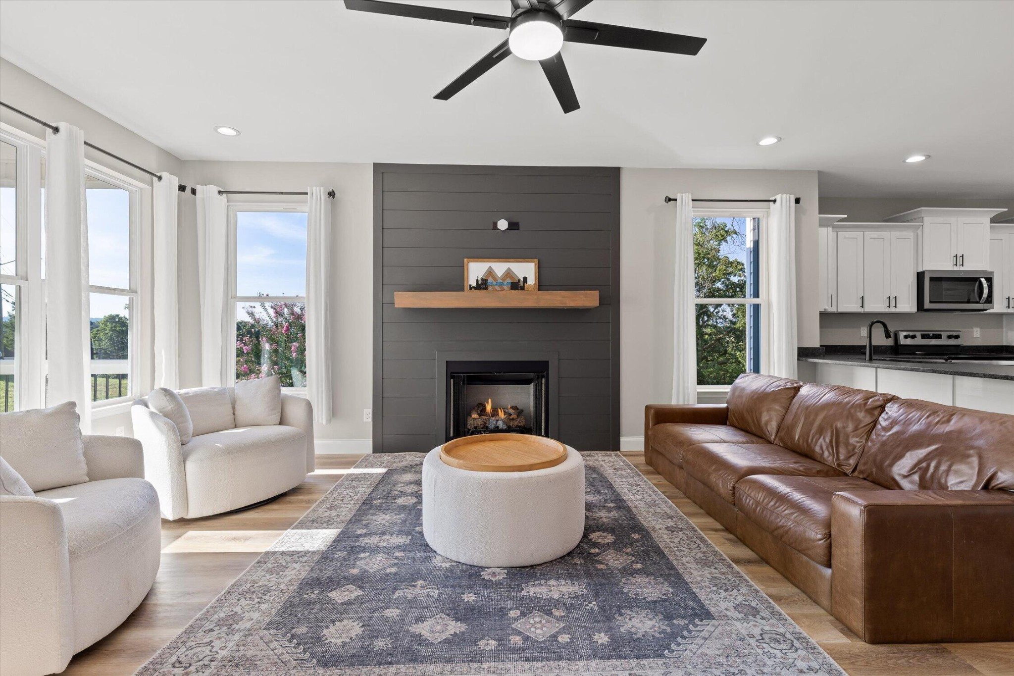 3367 Northrop Street — photo