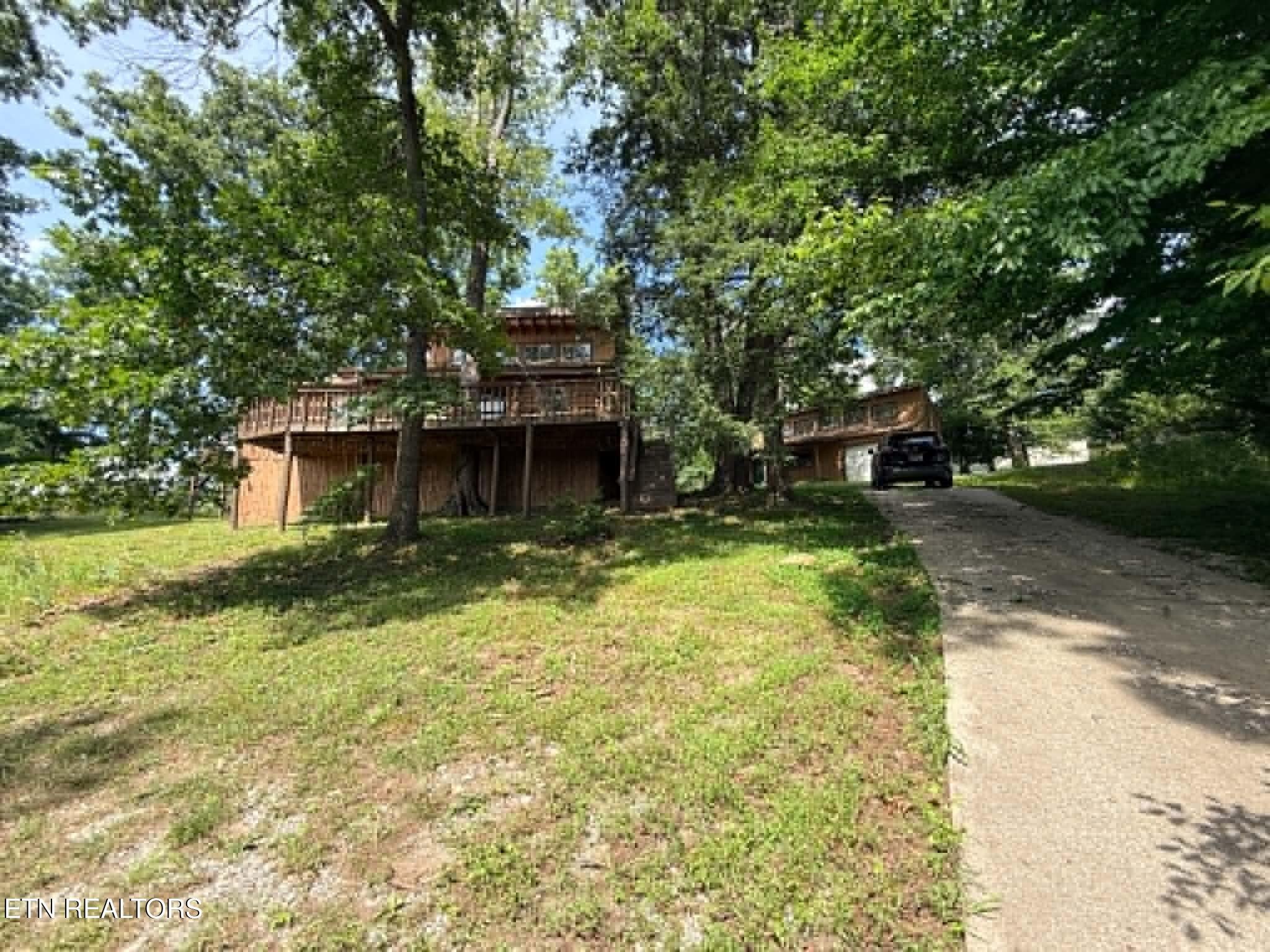 731 Pleasant Grove Rd — photo