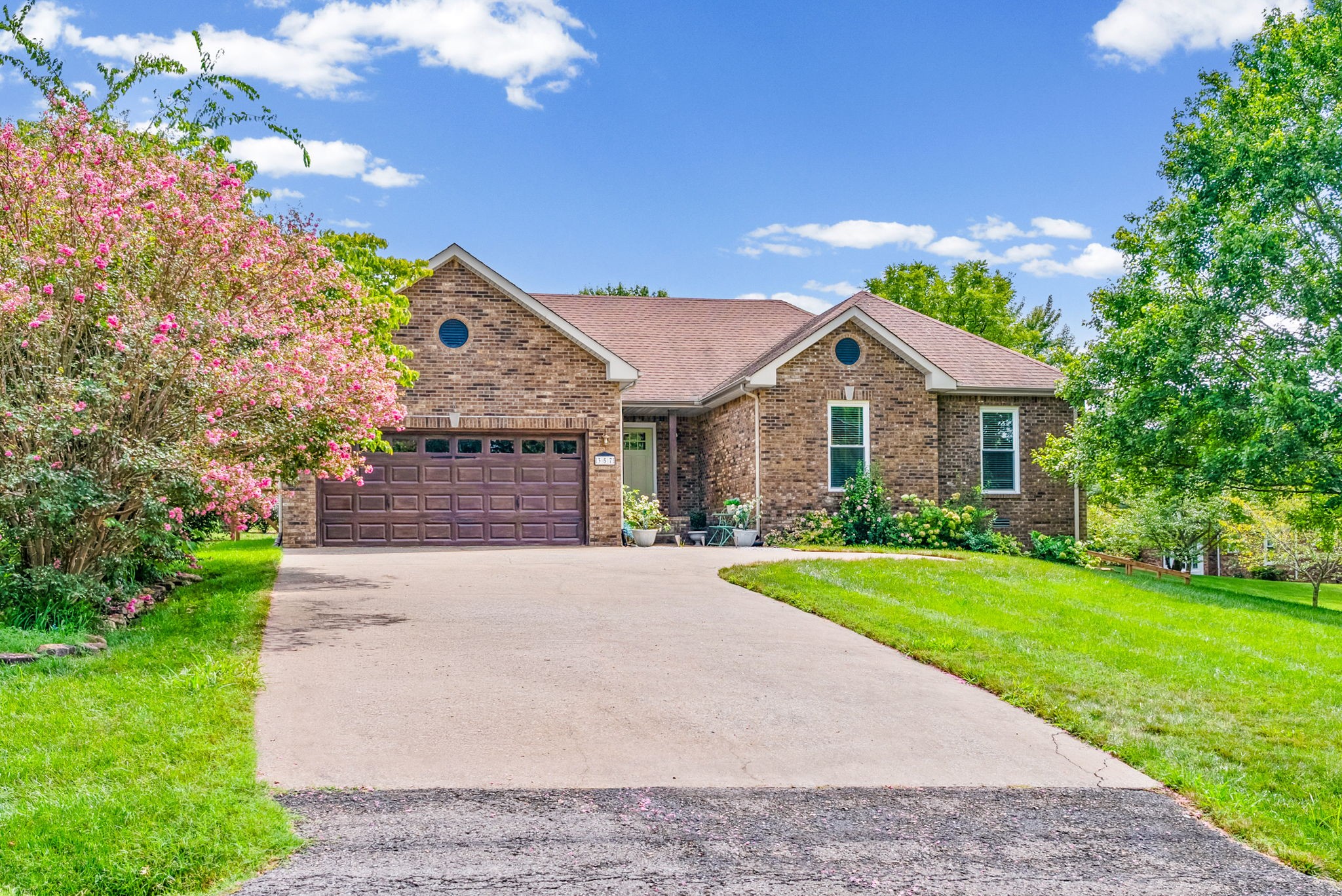 357 Sango Rd — photo