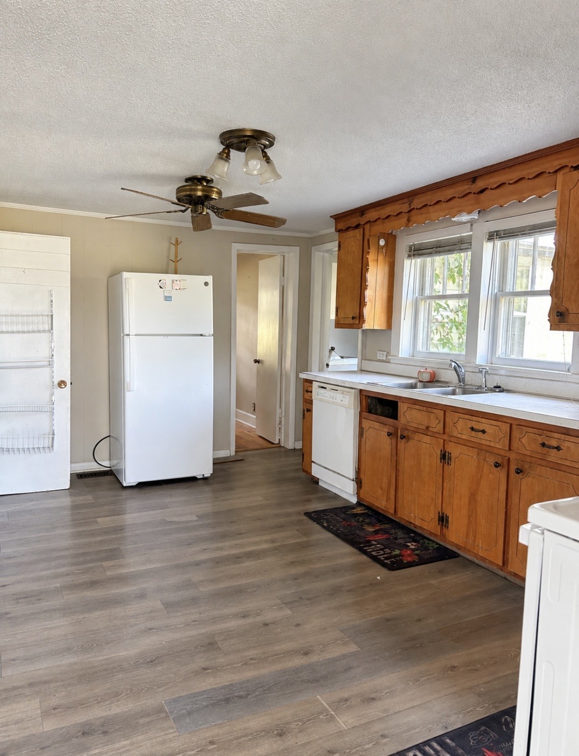 560 State Line Road, Loretto, TN 38469 — photo 3