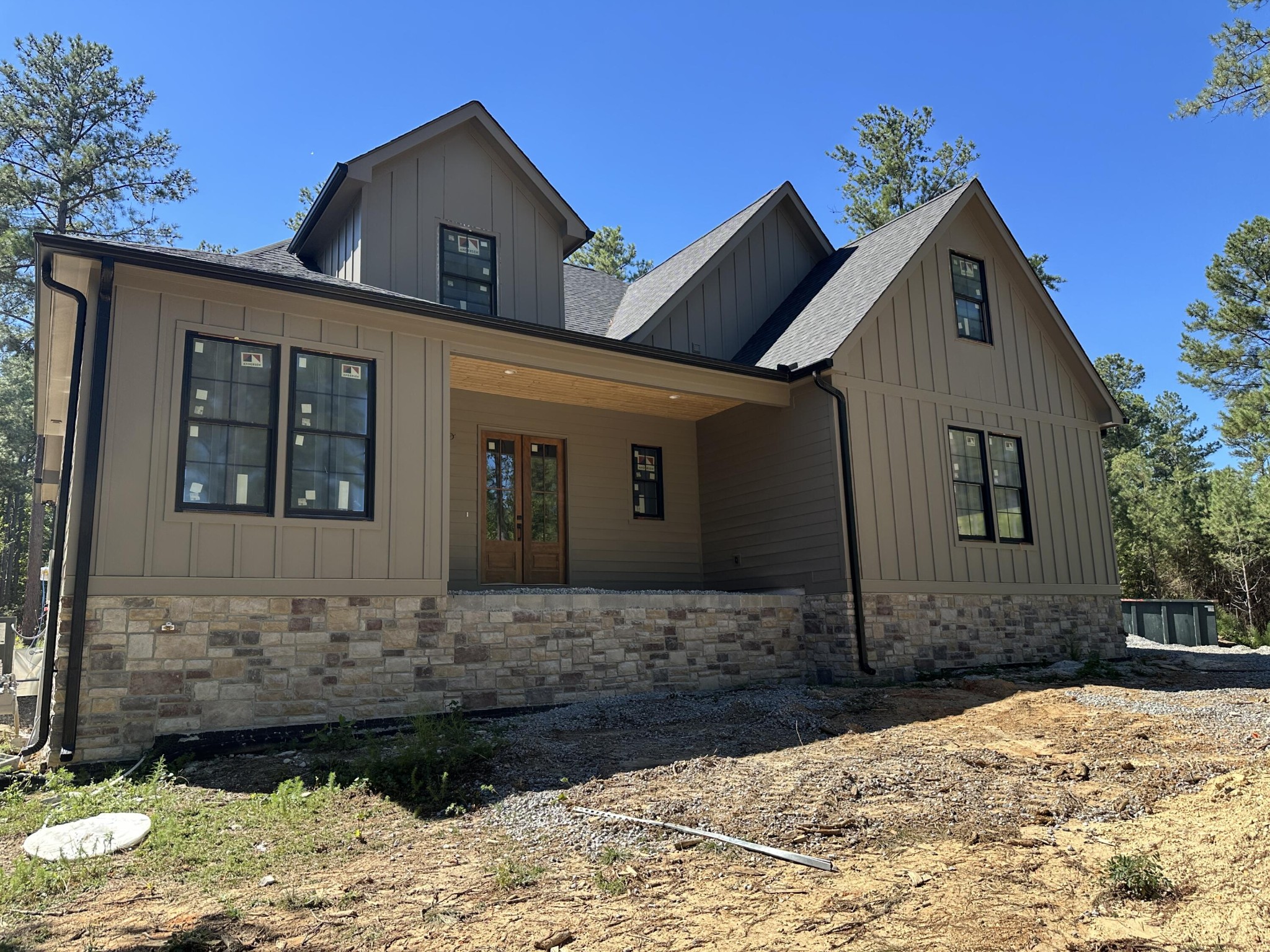 1821 Mccallie Ferry Road — photo