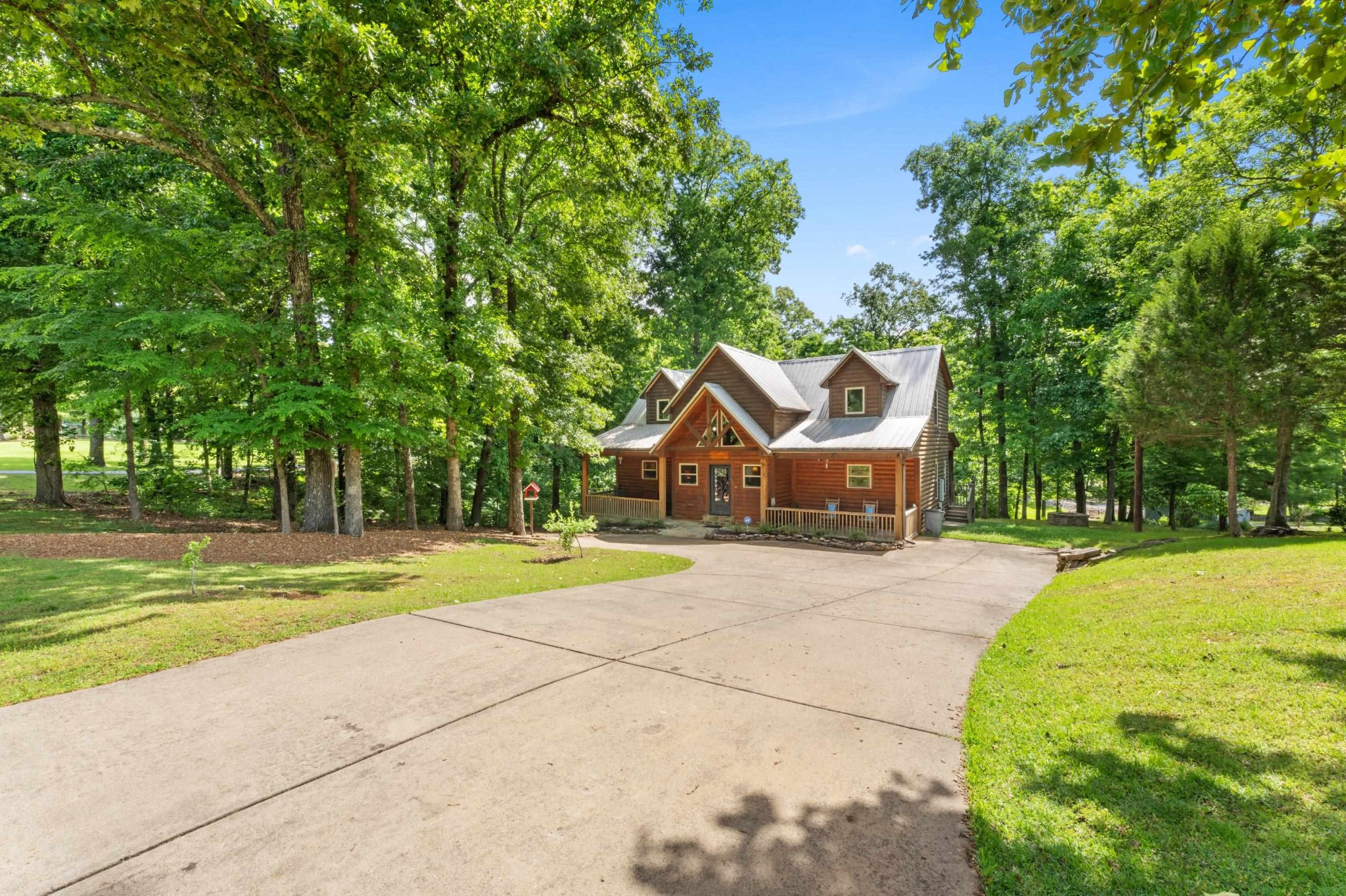 950 Cherry Road, Eads, TN 38028