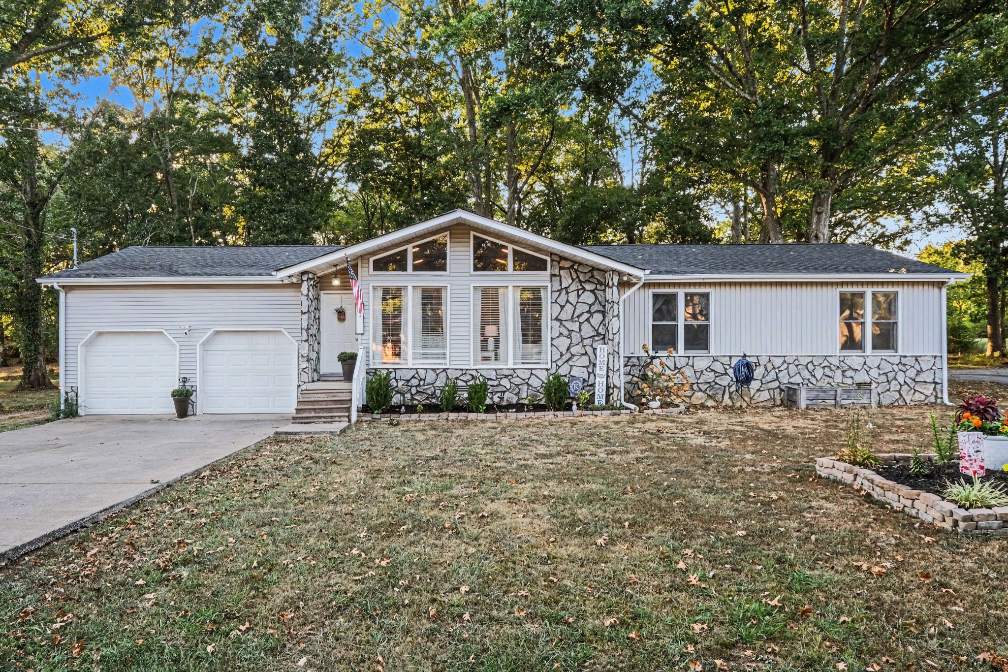 104 Ligon Dr — photo