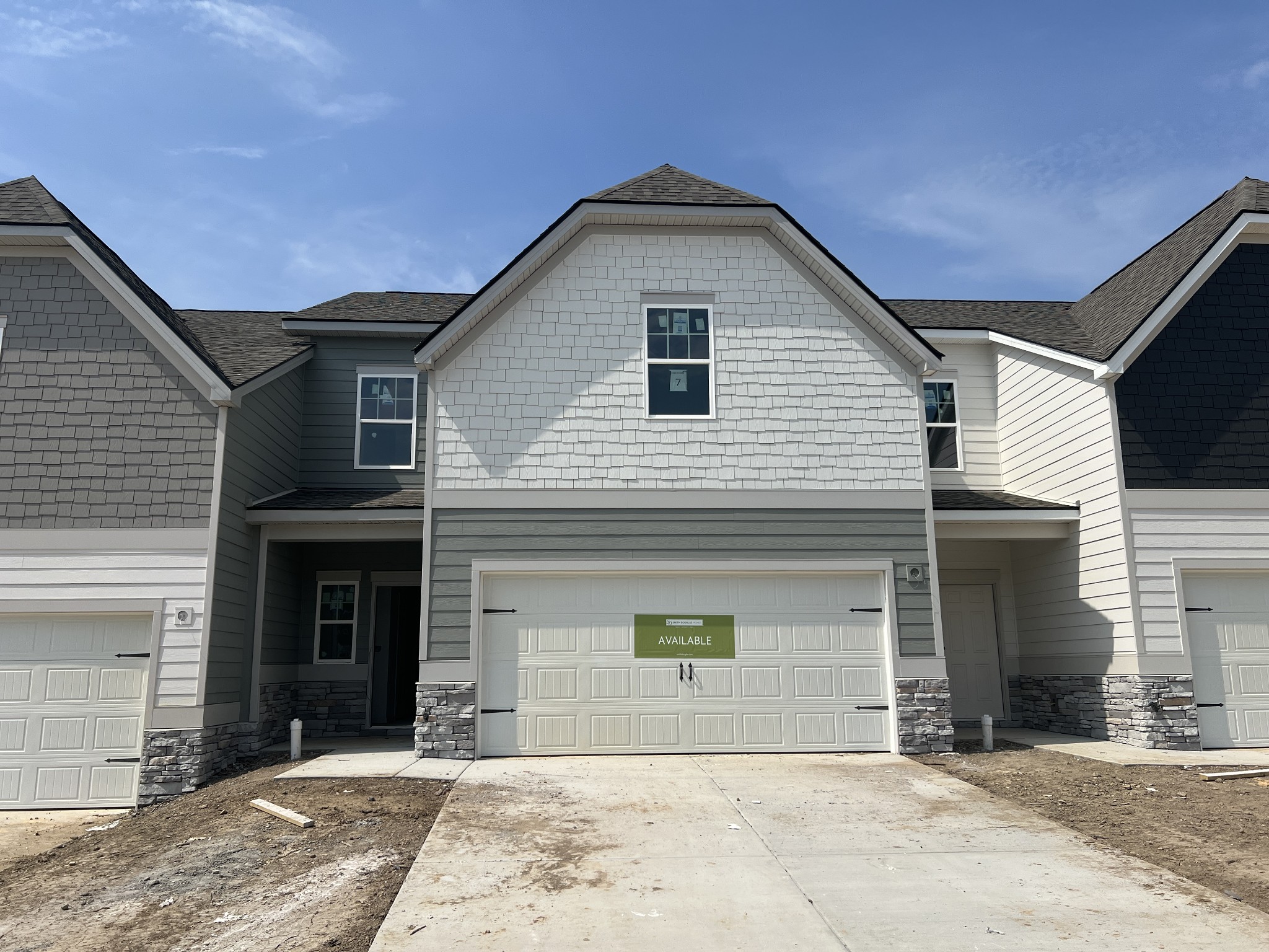 1225 Bronte Dr — photo