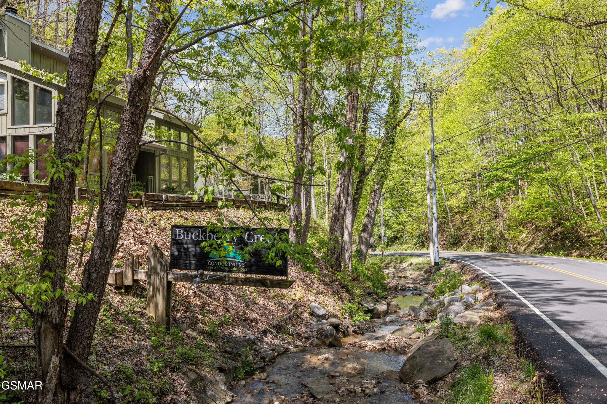 1228 Ski Mountain Road C1 — photo