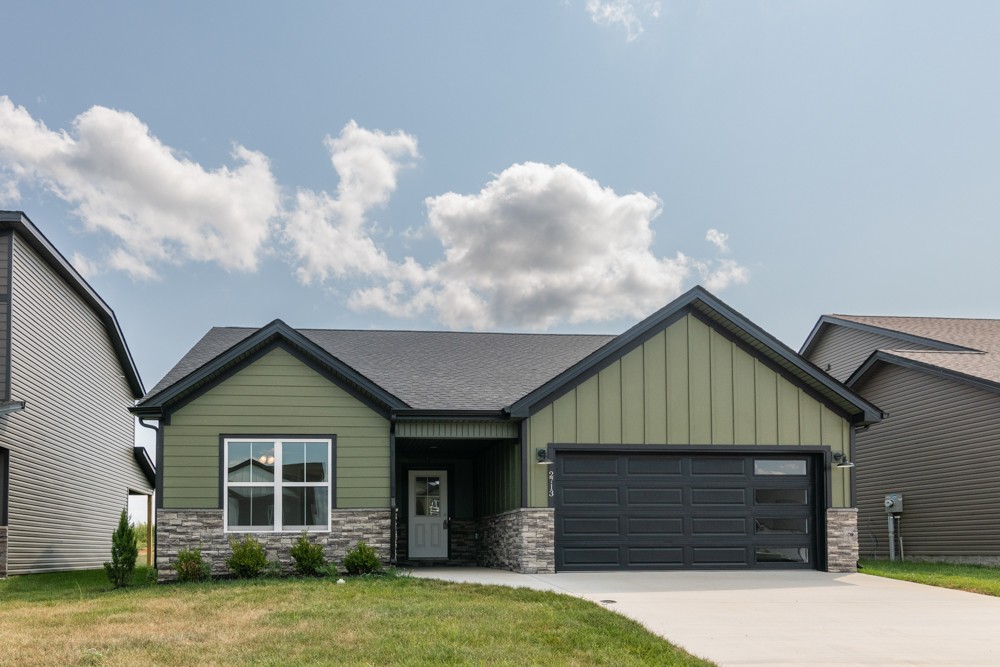 2713 Brewster Drive — photo