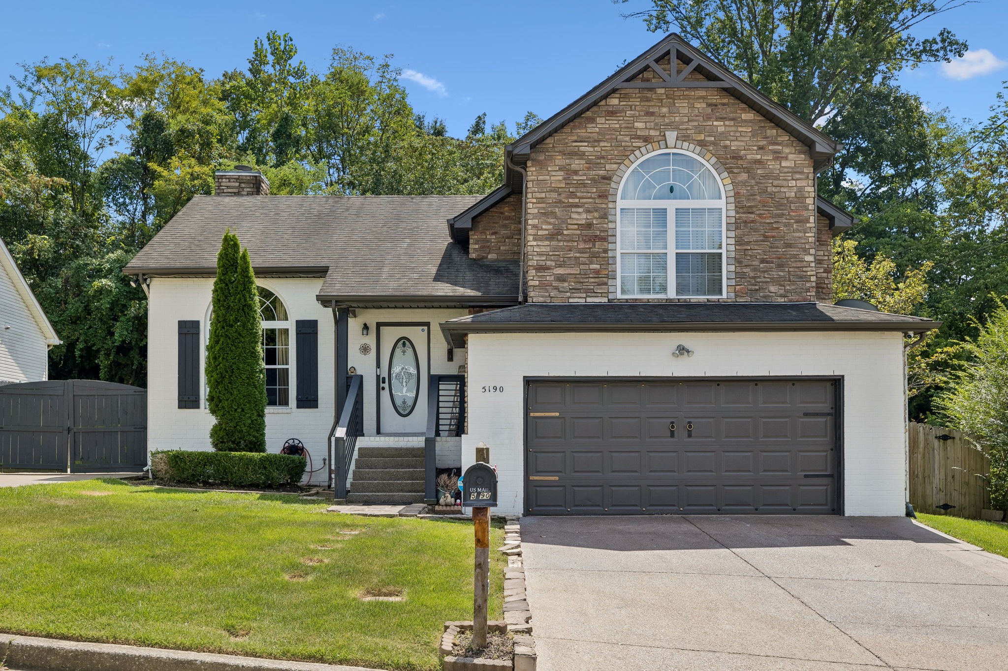 5190 Highlander Dr — photo