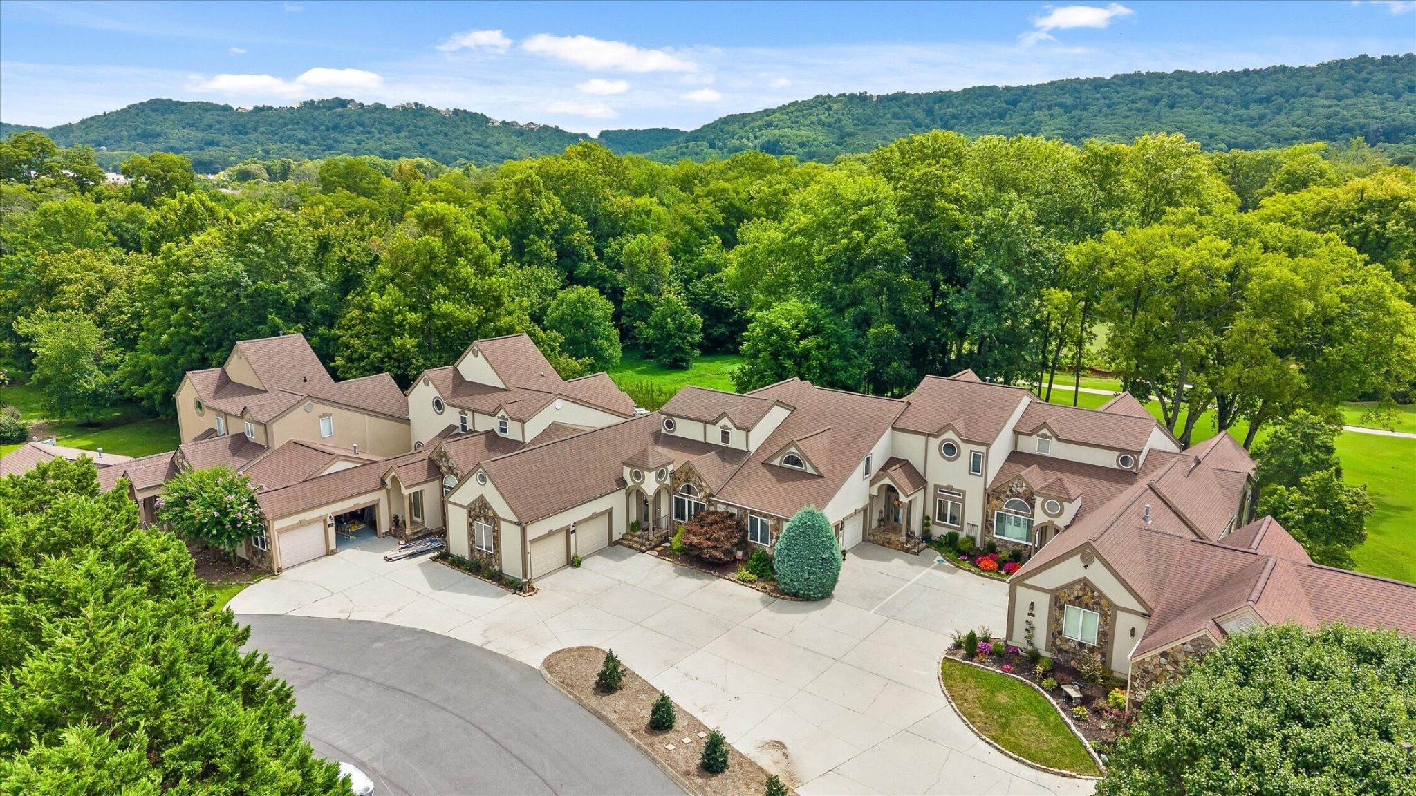 9934 Cattails Meadow Lane — photo