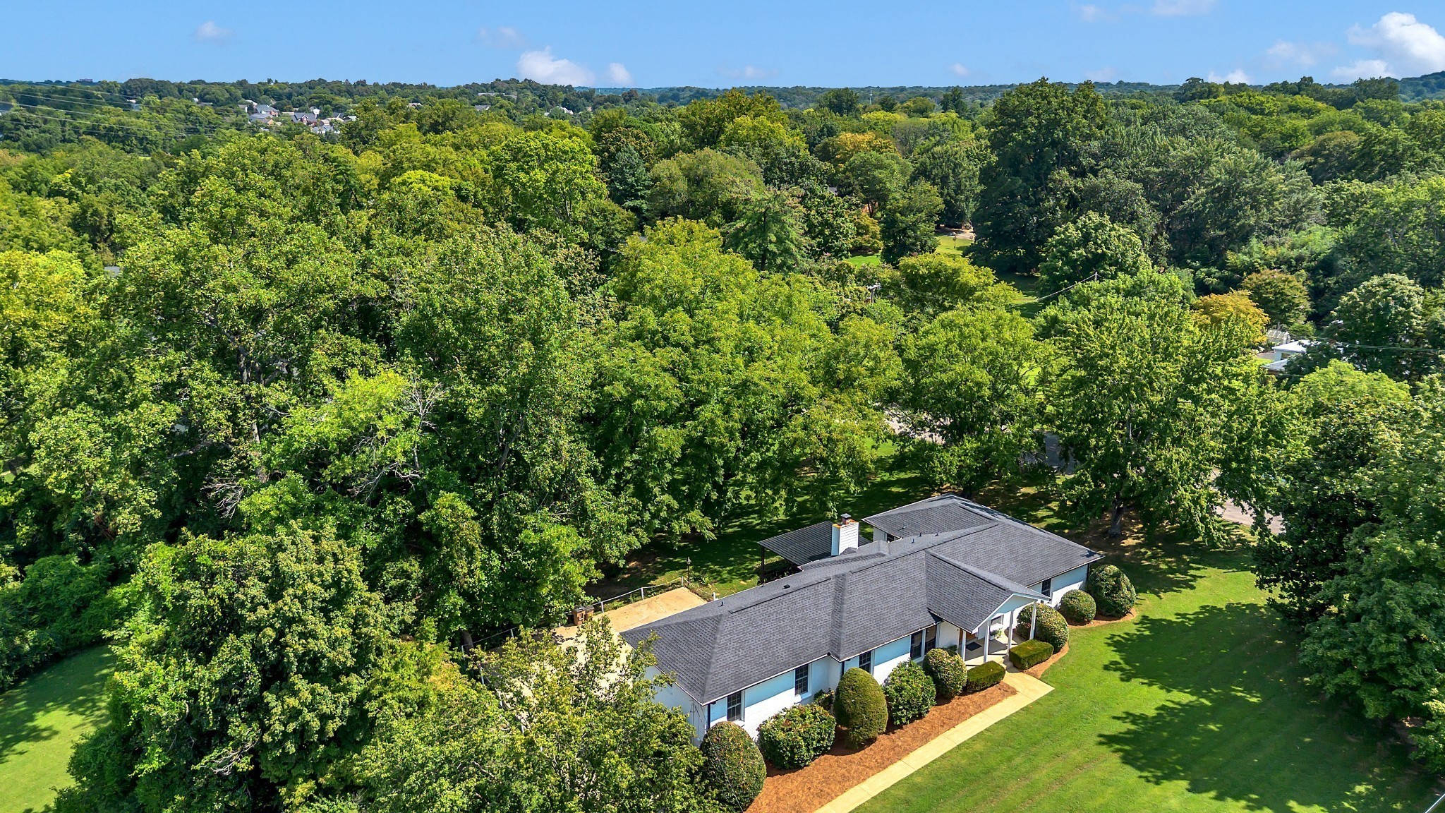 608 Hill Rd — photo