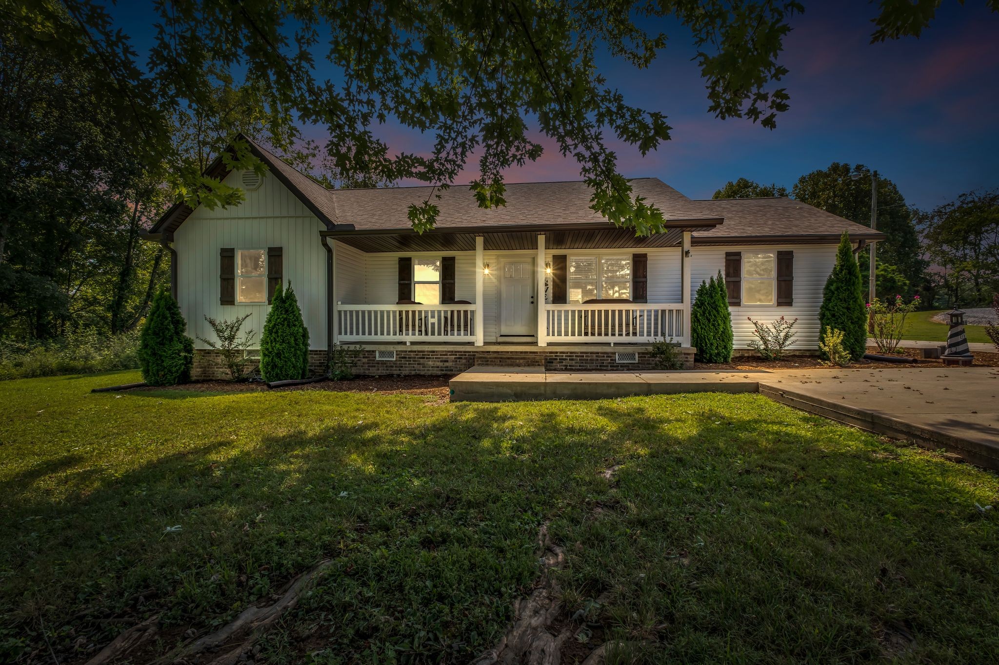 317 Jack Porter Rd — photo