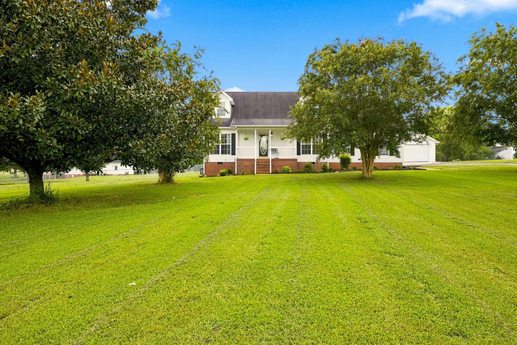 149 Tyler Dr — photo