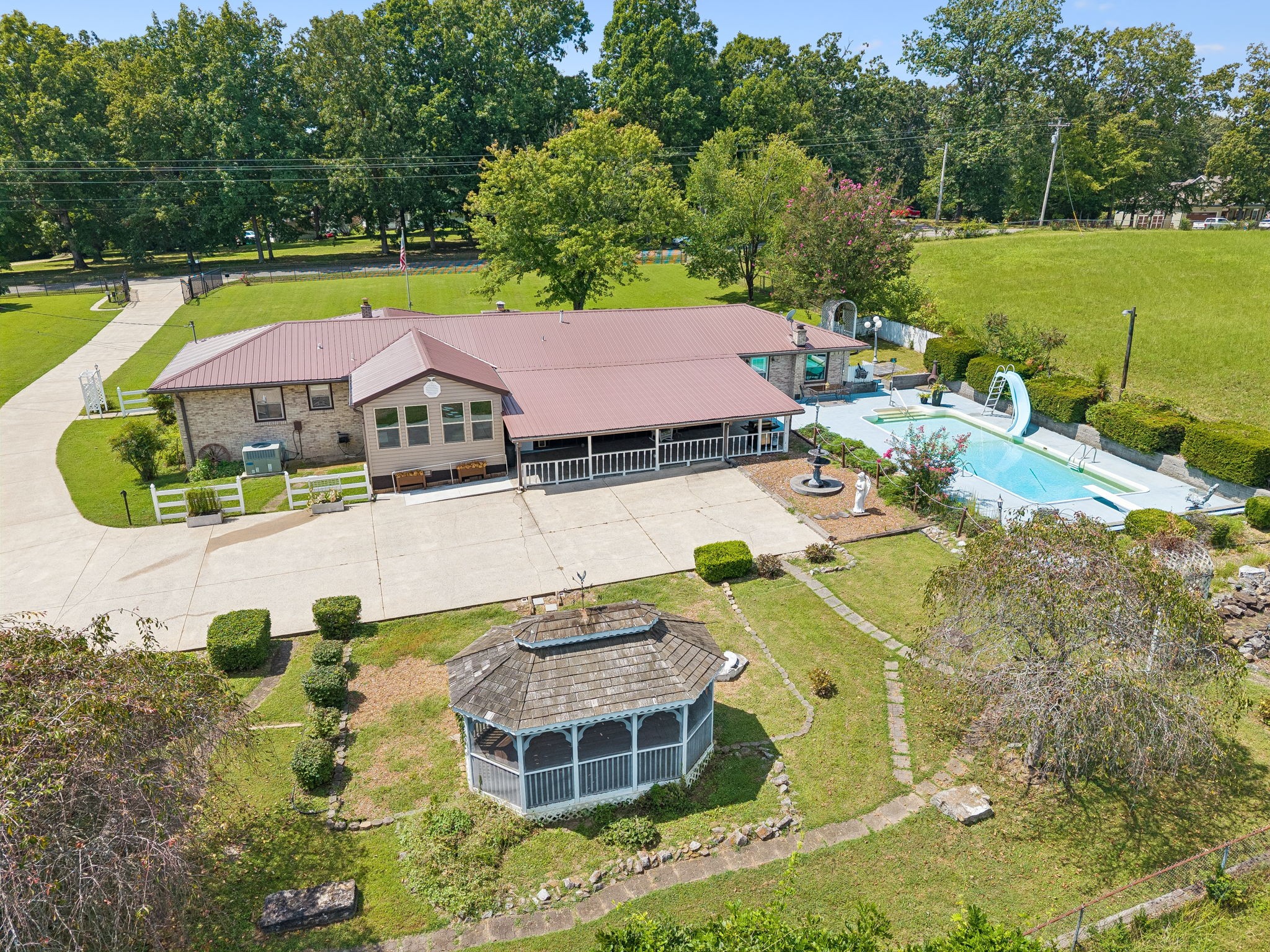 1310 Bakers Work Rd — photo
