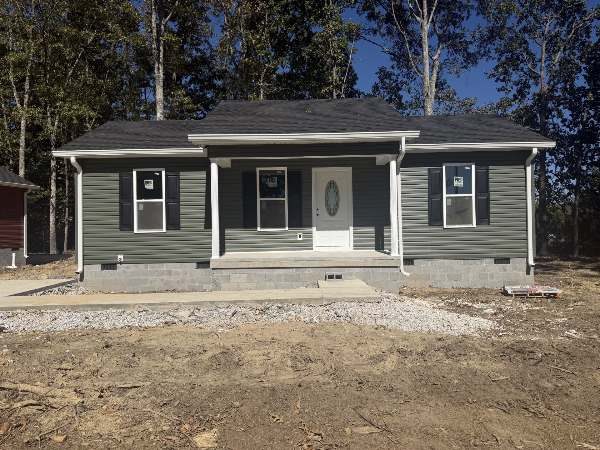 529 Highland Ln — photo