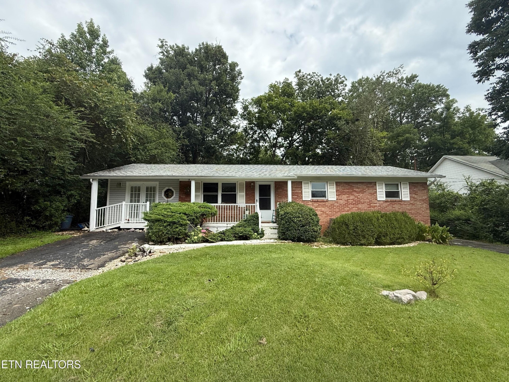 442 Robertsville Road, Oak Ridge, TN 37830