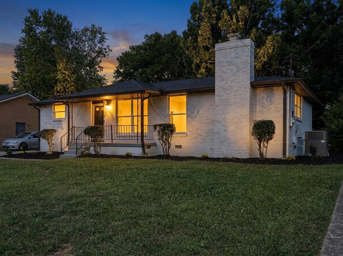 3865 Augusta Dr — photo