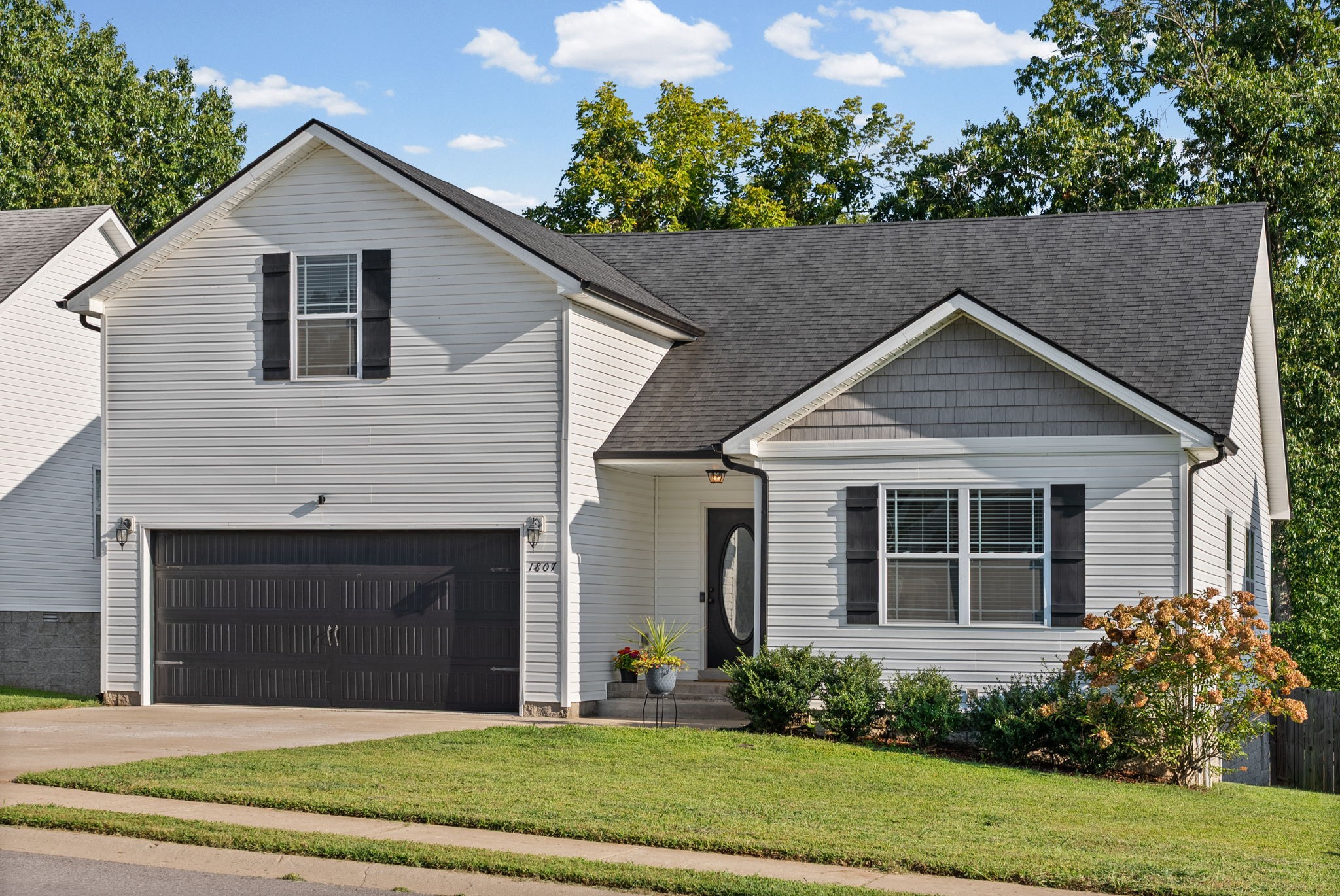 1807 Rains Road, Clarksville, TN 37042 — photo 2