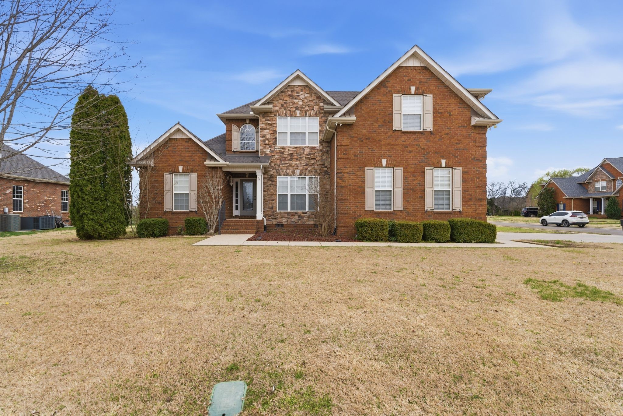 2733 Presley Dr — photo