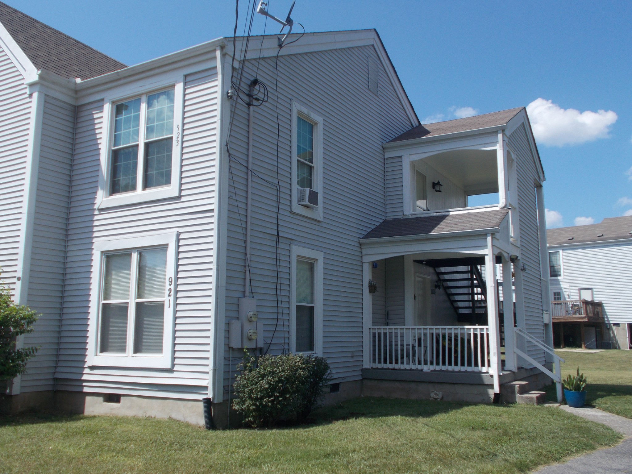 923 Rachels Pl — photo