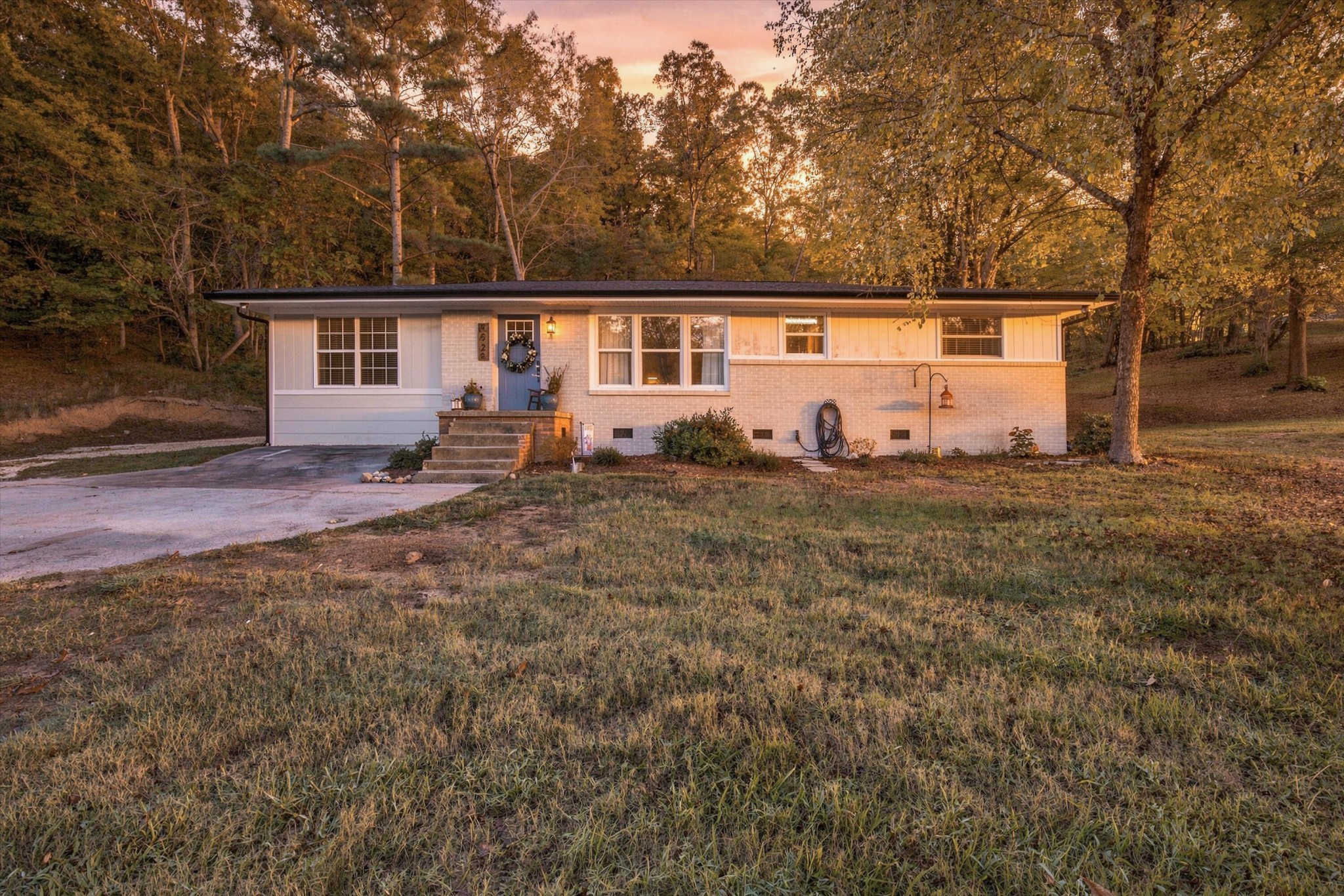 1528 Brymer Creek Road — photo