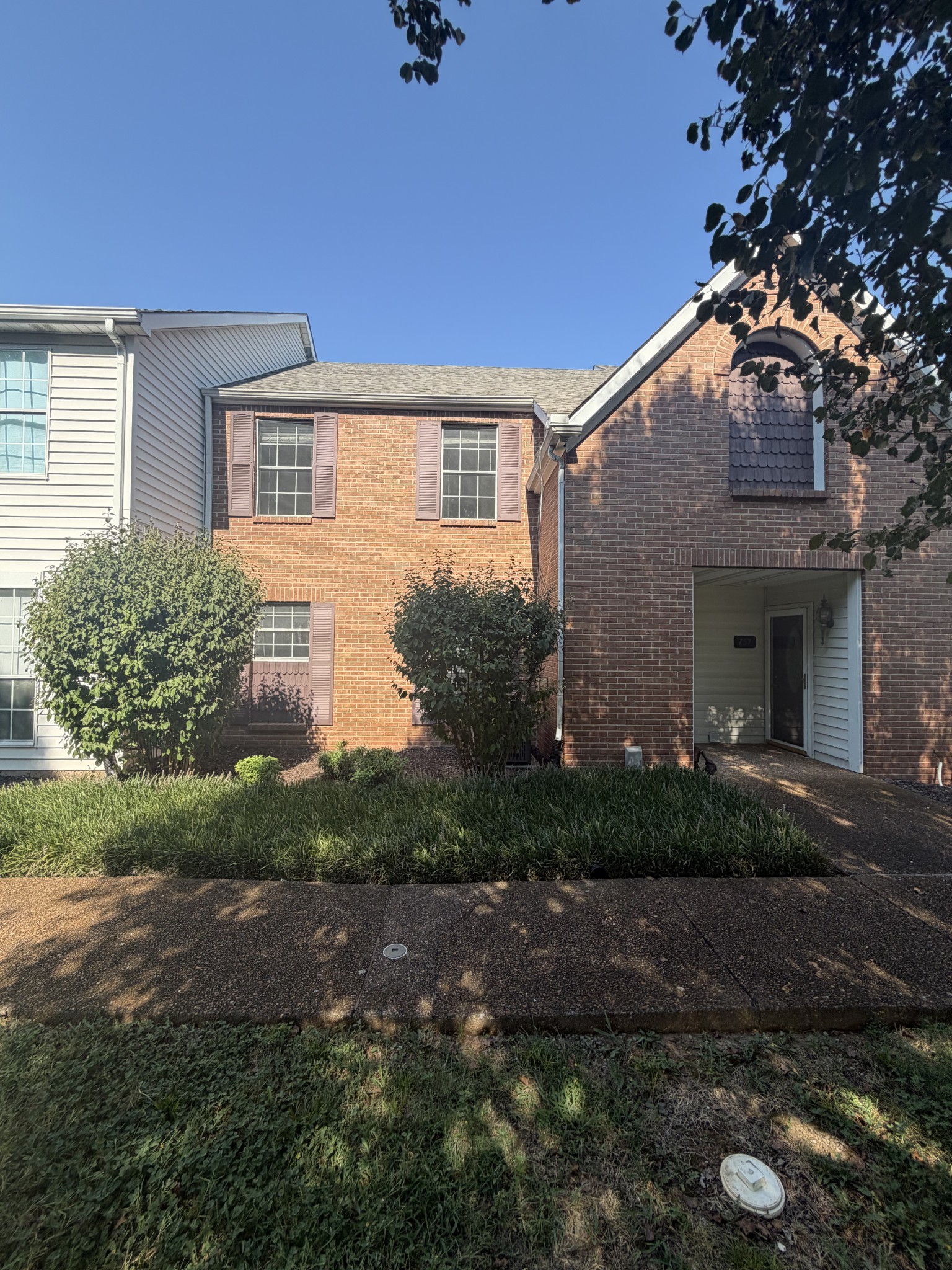 755 E Northfield Blvd — photo