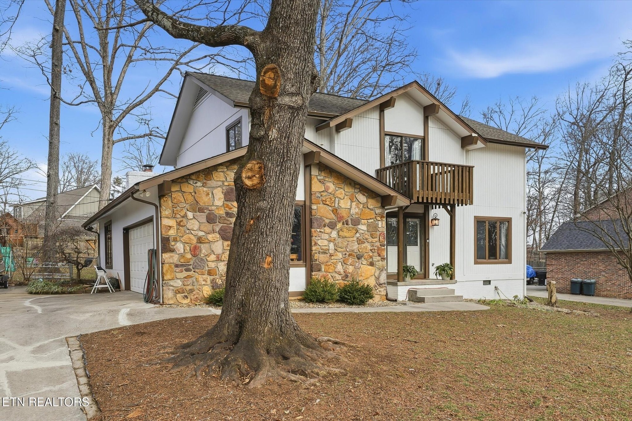 7940 Castlecomb Road, Powell, TN 37849 — photo 2