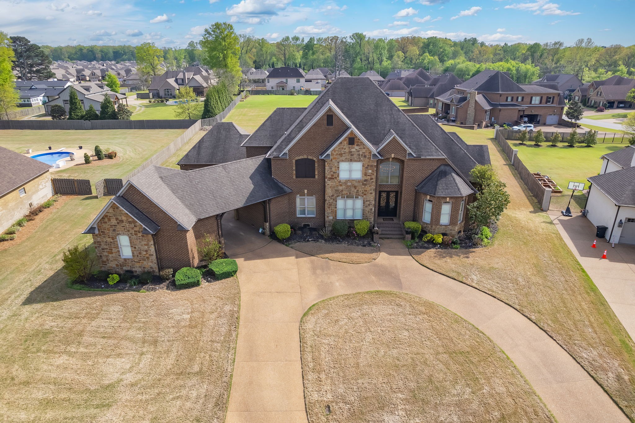 22 Arbor Ridge CV — photo