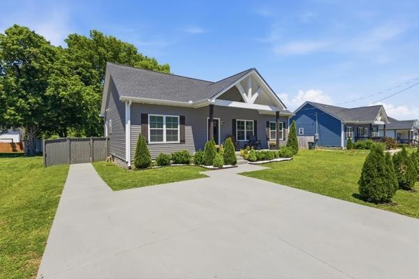 208 15th Avenue E, Springfield, TN 37172 — photo 2